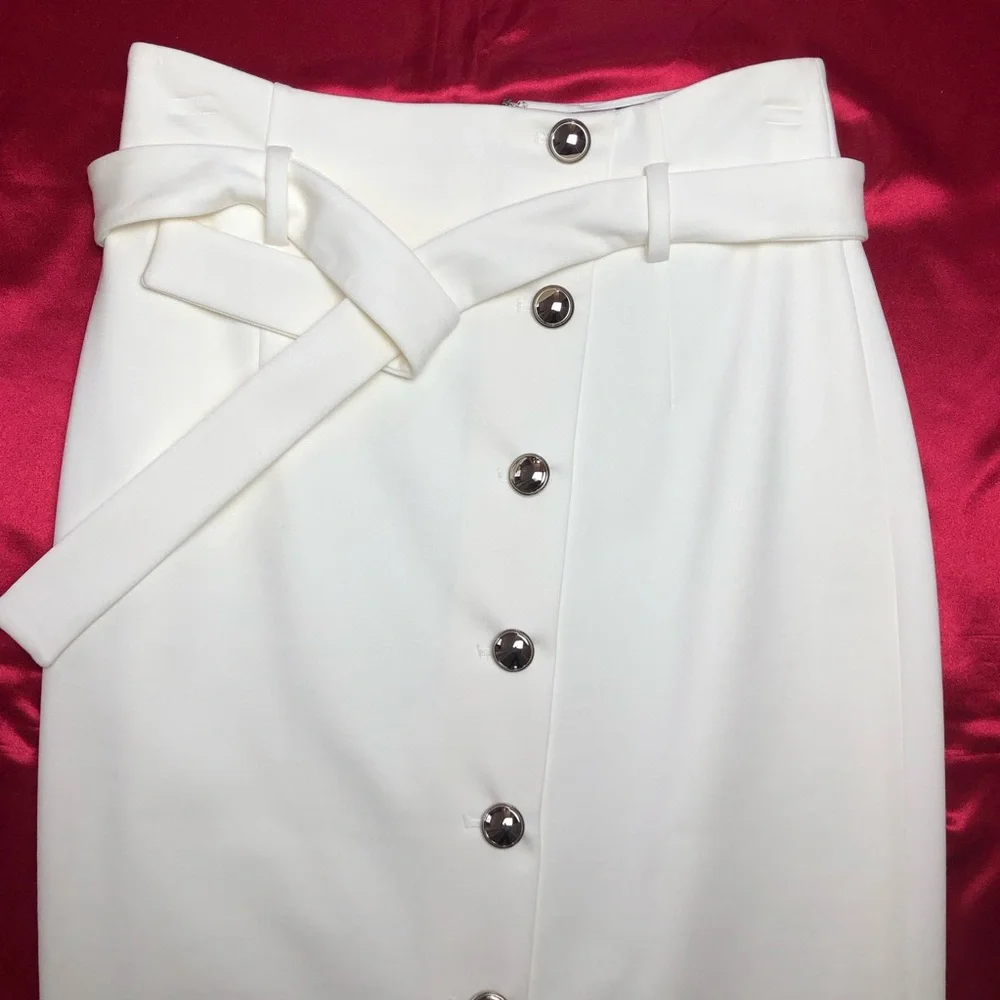 ⭐️NEW⭐️White House Black Market (WHBM) Elegant Cream Skirt with Button Detail - Picture 3 of 9